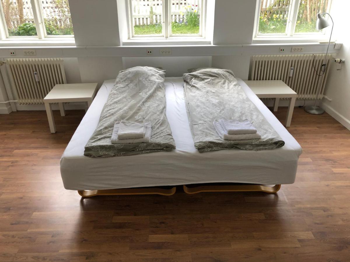 Rooms In Quiet White Villa Apartment Hortensiavej 8 On Frederiksberg C Copenhague Exterior foto