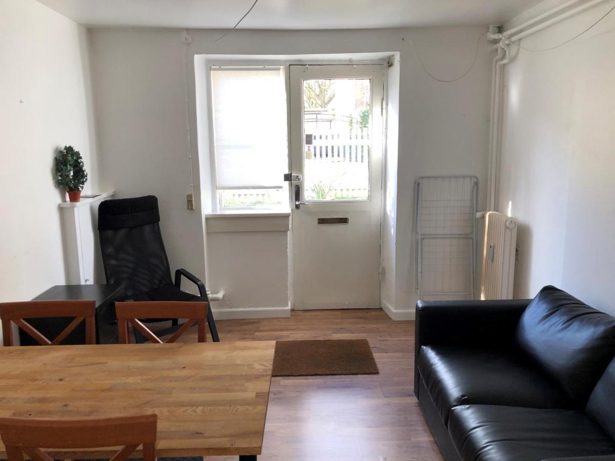 Rooms In Quiet White Villa Apartment Hortensiavej 8 On Frederiksberg C Copenhague Exterior foto